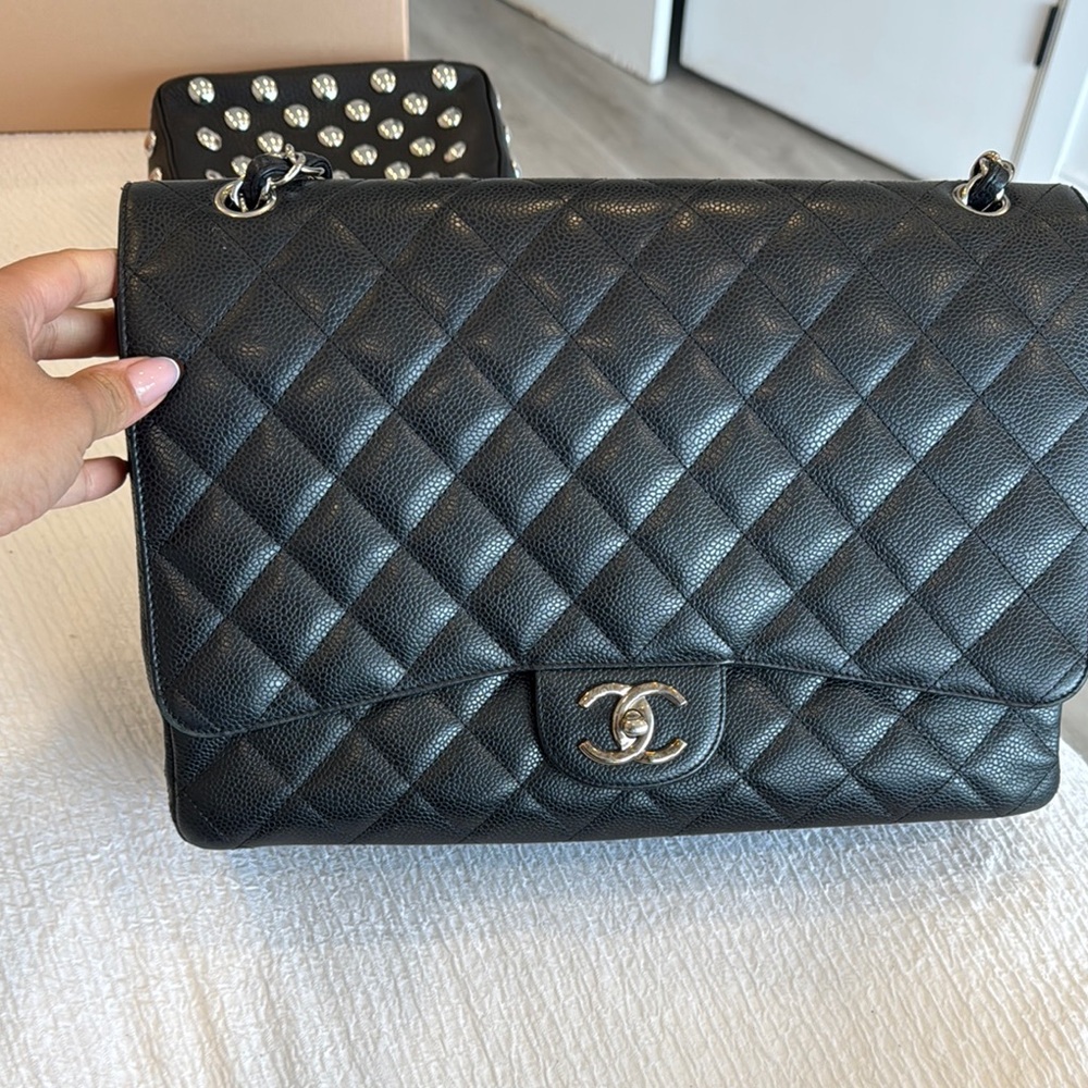 Chanel Authenticity Card - Picture 5 of 9